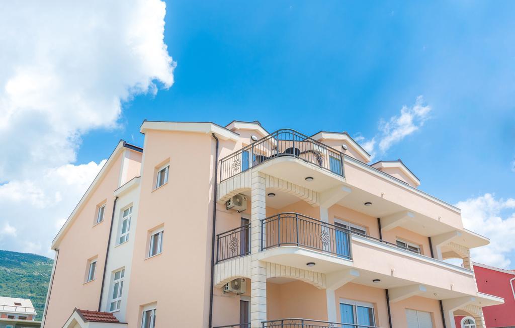 Villa Apartments Kordic Kaštela Εξωτερικό φωτογραφία