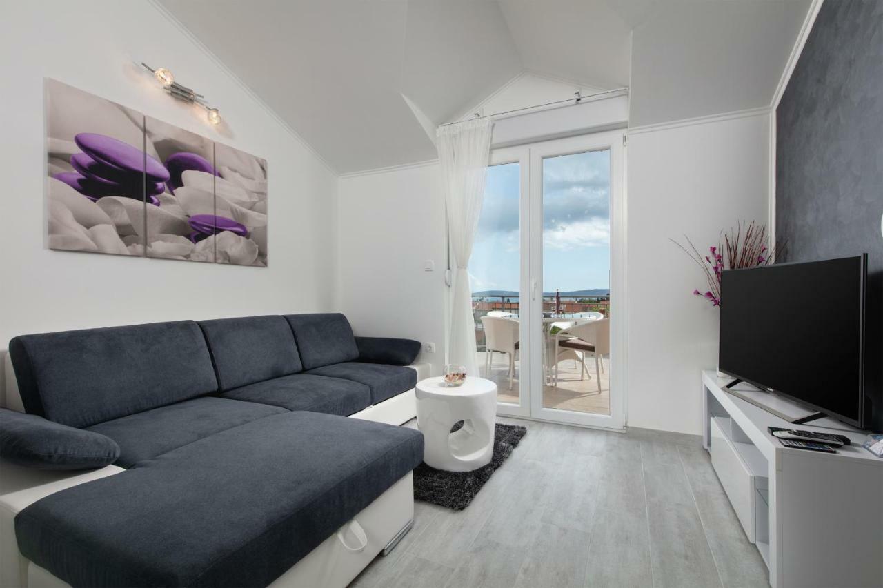 Villa Apartments Kordic Kaštela Εξωτερικό φωτογραφία