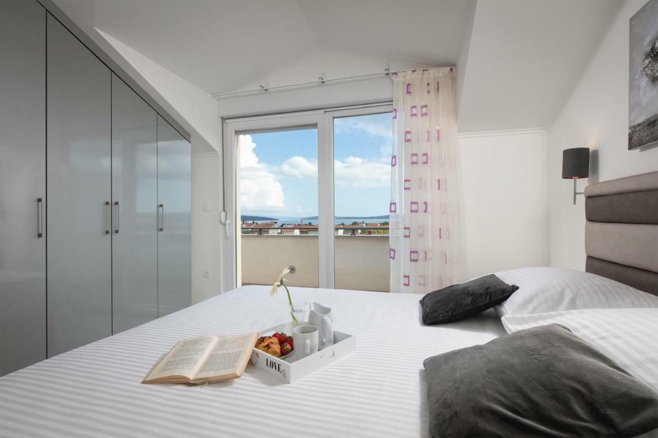 Villa Apartments Kordic Kaštela Εξωτερικό φωτογραφία