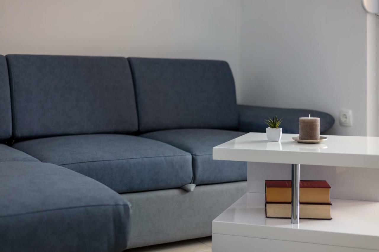 Villa Apartments Kordic Kaštela Εξωτερικό φωτογραφία