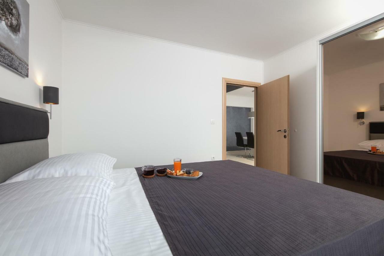 Villa Apartments Kordic Kaštela Εξωτερικό φωτογραφία